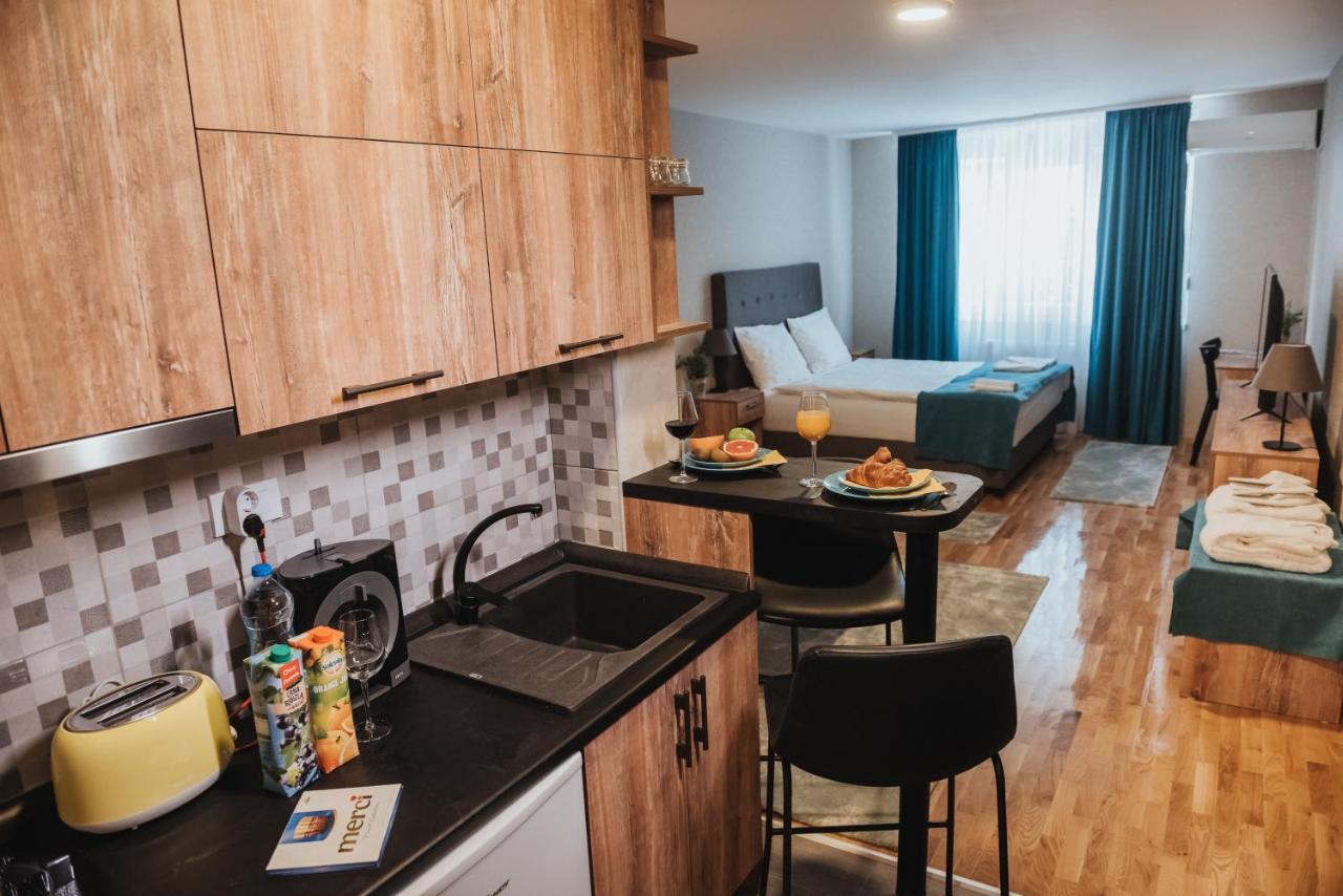 Magellan Family Lux Apartments Novi Sad Buitenkant foto