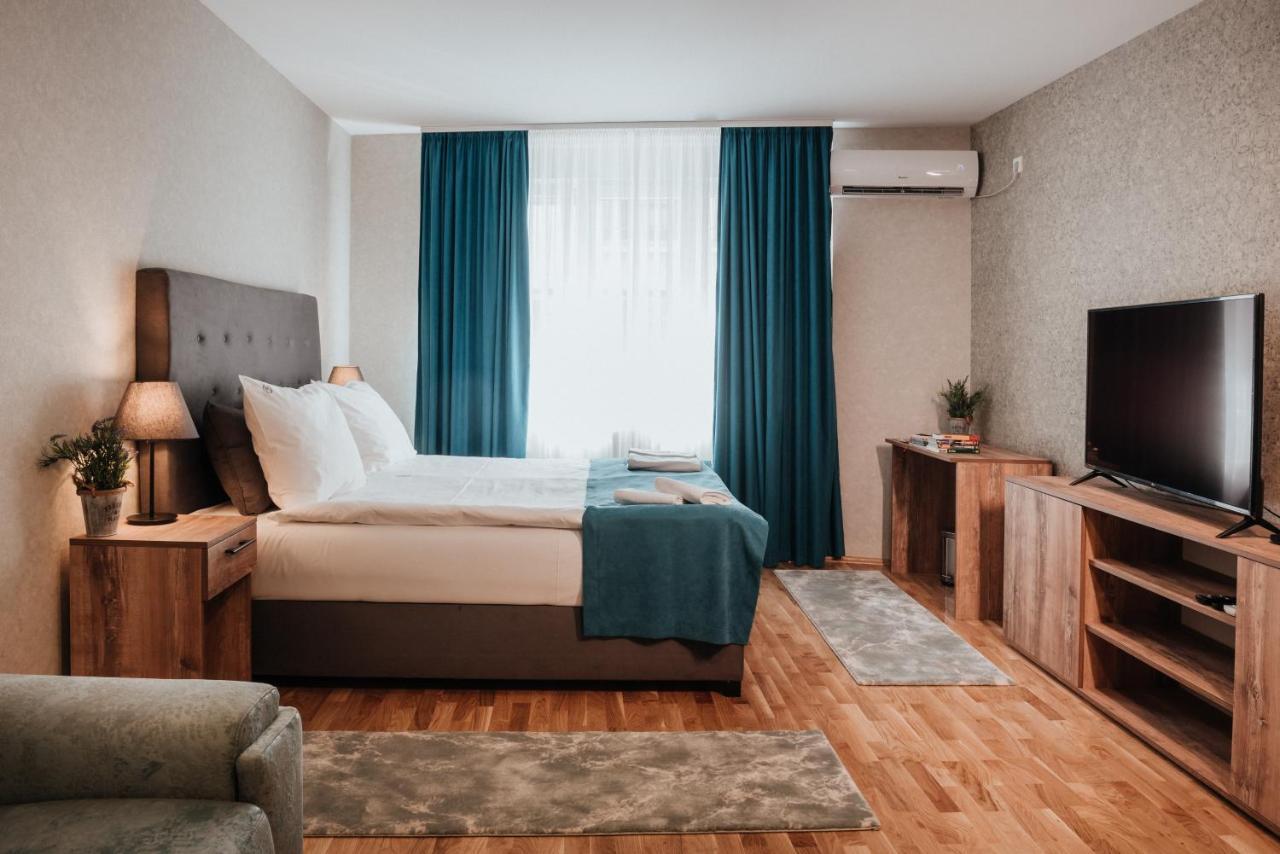 Magellan Family Lux Apartments Novi Sad Buitenkant foto