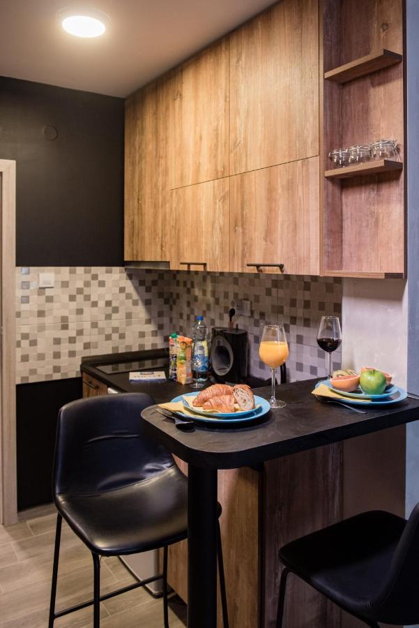 Magellan Family Lux Apartments Novi Sad Buitenkant foto